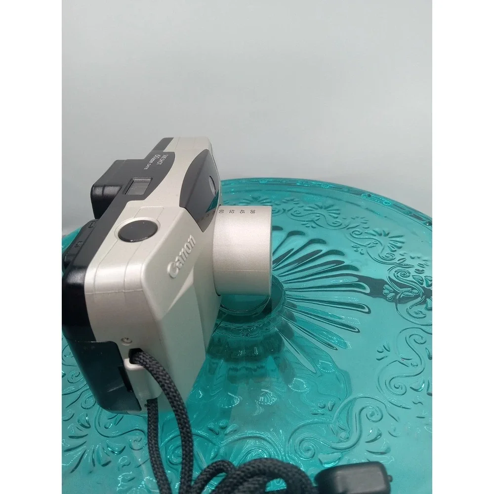 Canon Sure Shot 60 Zoom Date 35mm Point & Shoot Film Camera Tested Working Read